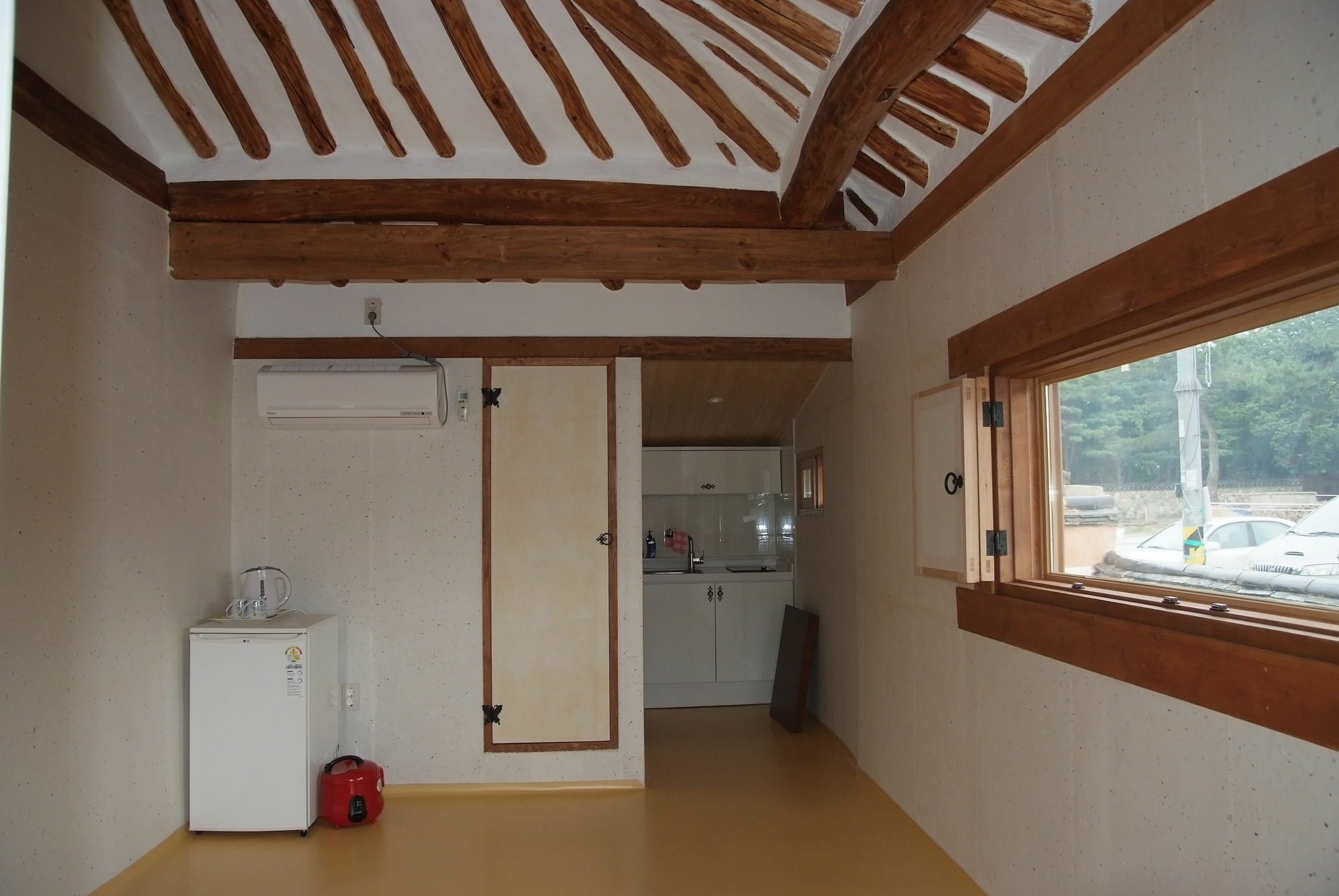 Floral Space Hanok Guesthouse Гиеонгджу Екстериор снимка
