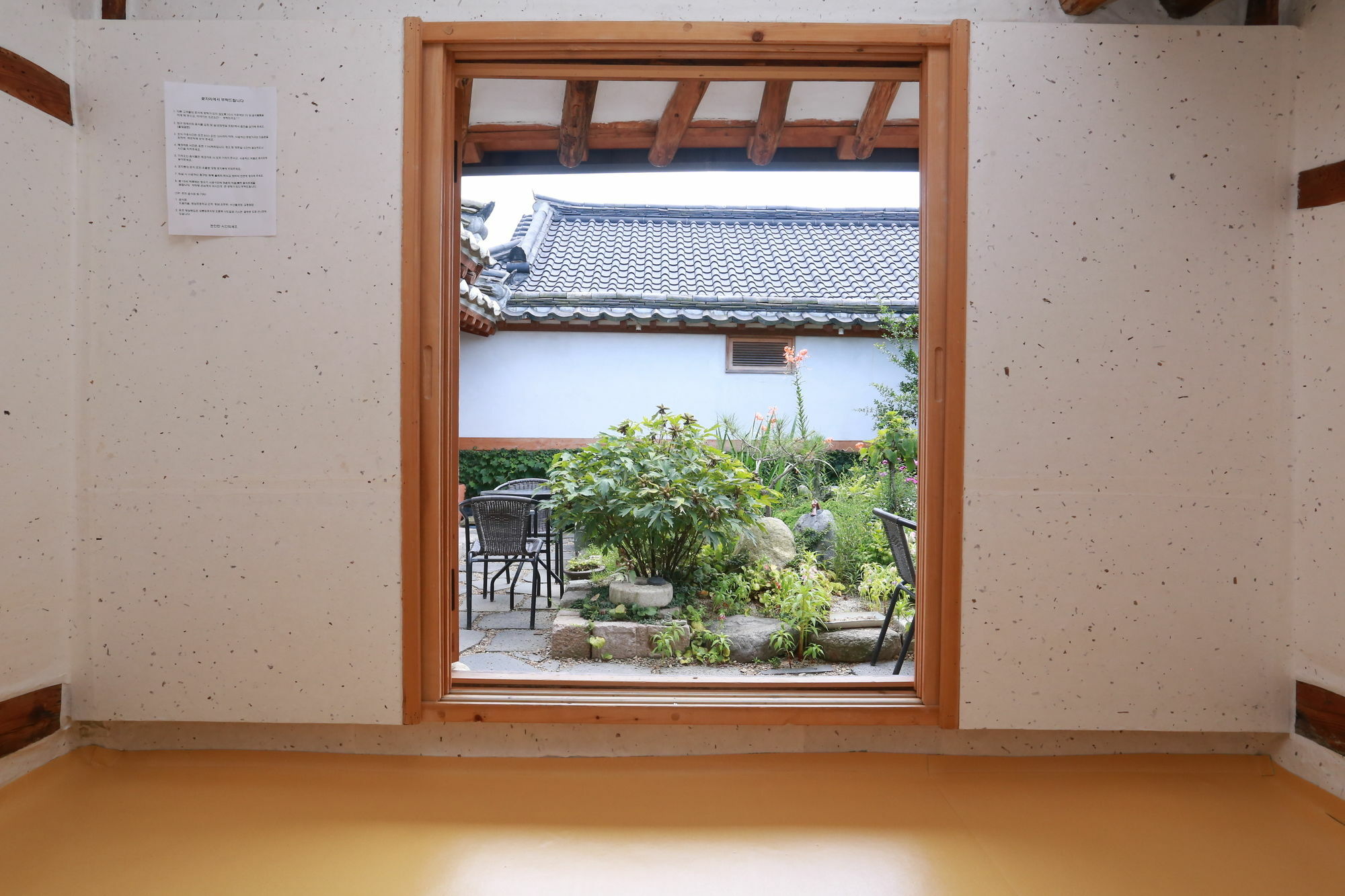 Floral Space Hanok Guesthouse Гиеонгджу Екстериор снимка