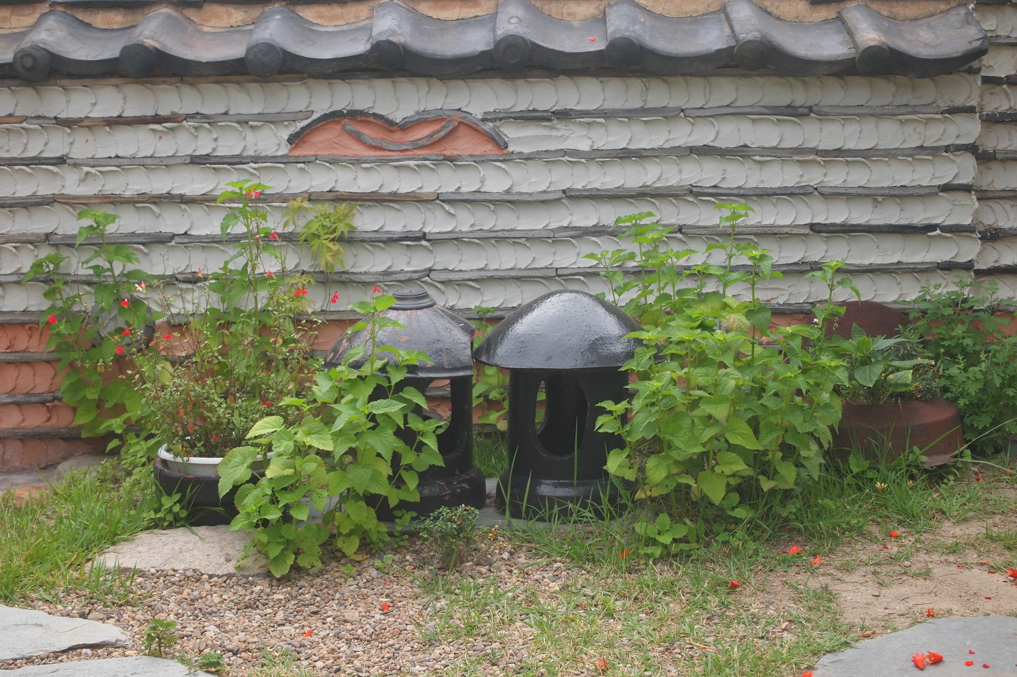 Floral Space Hanok Guesthouse Гиеонгджу Екстериор снимка